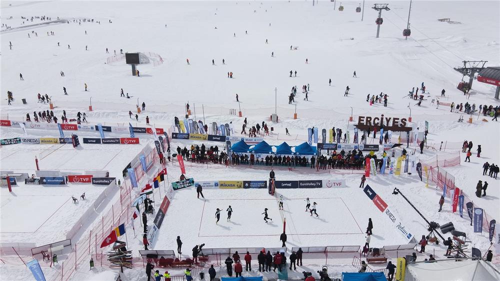 Kar Voleybolu Avrupa Turu