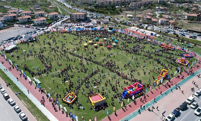 DOLU DOLU 23 NİSAN ÇOŞKUSU