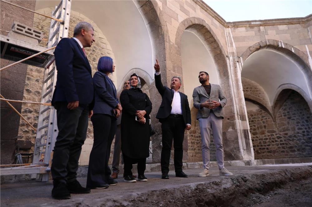 TARİHİNE SAHİP ÇIKAN MELİKGAZİ, KÖŞK MEDRESE